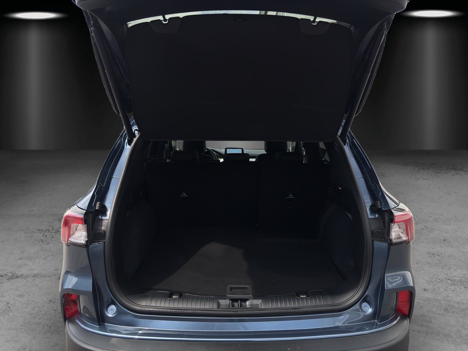 Fahrzeugabbildung Ford Kuga 2.5 PHEV Titanium X Aut./LED/ACC/B&O/NAVI/