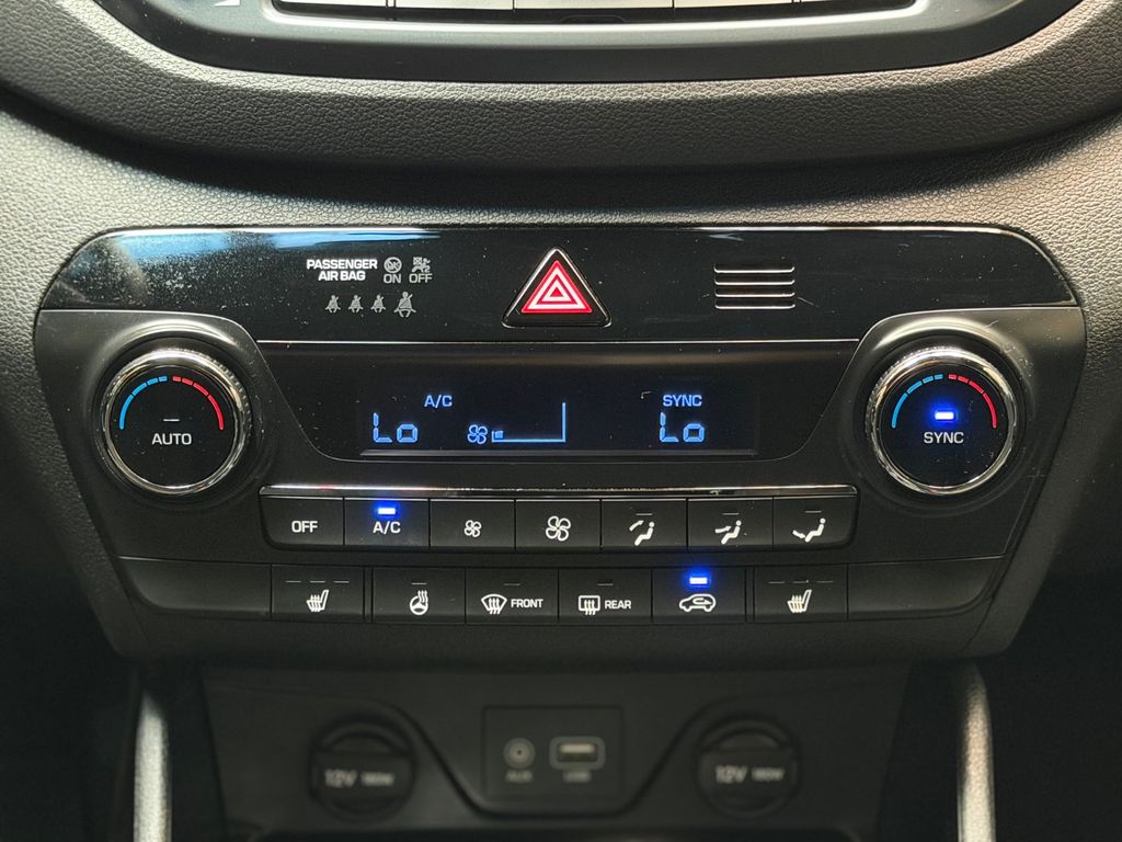 HYUNDAI Tucson Passion|Navi|SHZ|Apple&Android|Kamera|LHZ HYUNDAI Tucson Passion|Navi|SHZ|Apple&Android|Kamera|LHZ