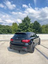 Mercedes-Benz GLC 63S AMG mit Garantie bis 01.28 - schwarze Mercedes-Benz GLC 63 AMG