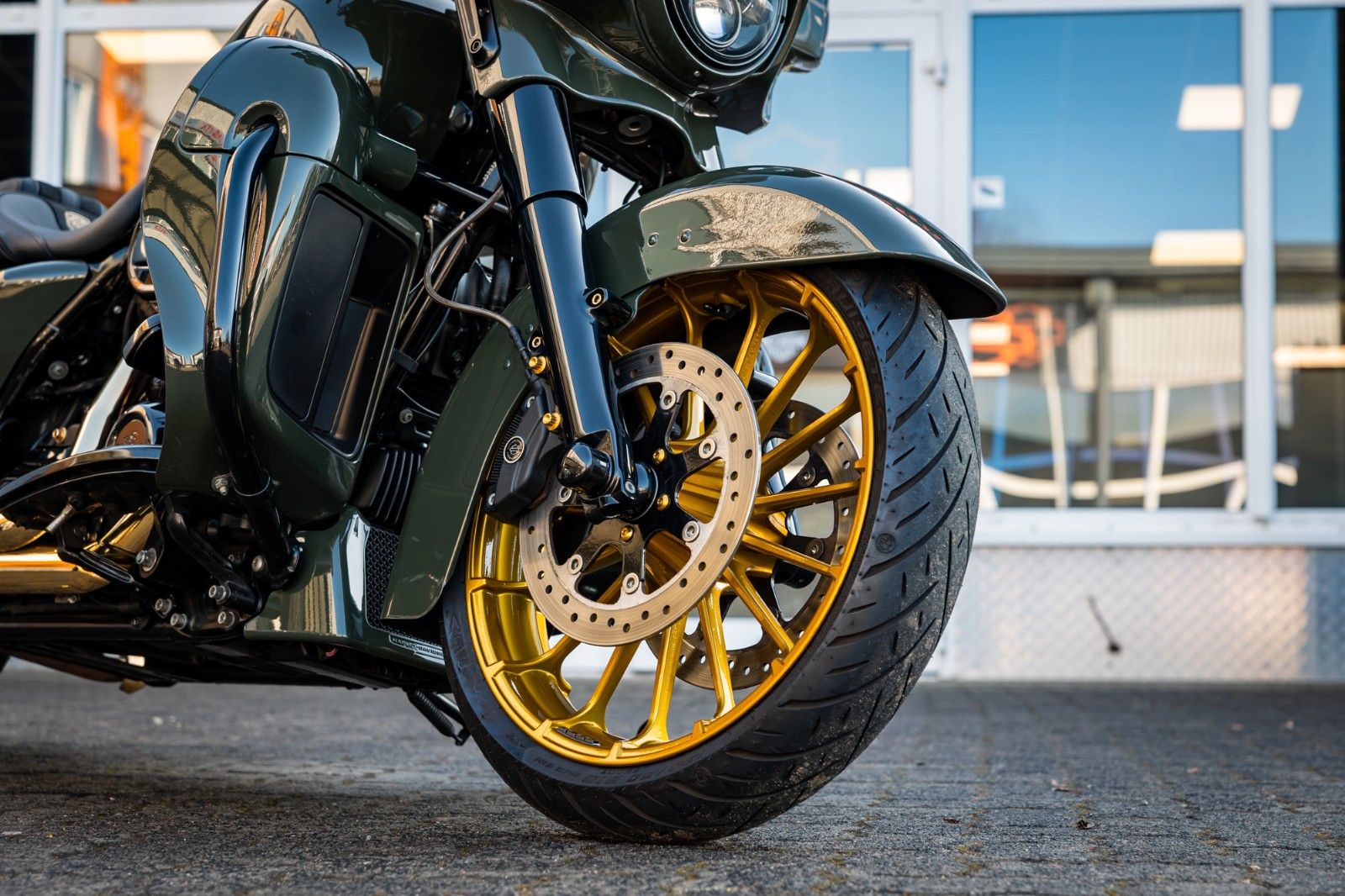 Fahrzeugabbildung Harley-Davidson CVO Street Glide FLHXSE 140 TORXSTER JEKILL&HYDE