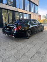 Mercedes-Benz S-Klasse (2020) S 560 e L 4d - Mercedes-Benz S 560 mit Hybrid-Antrieb