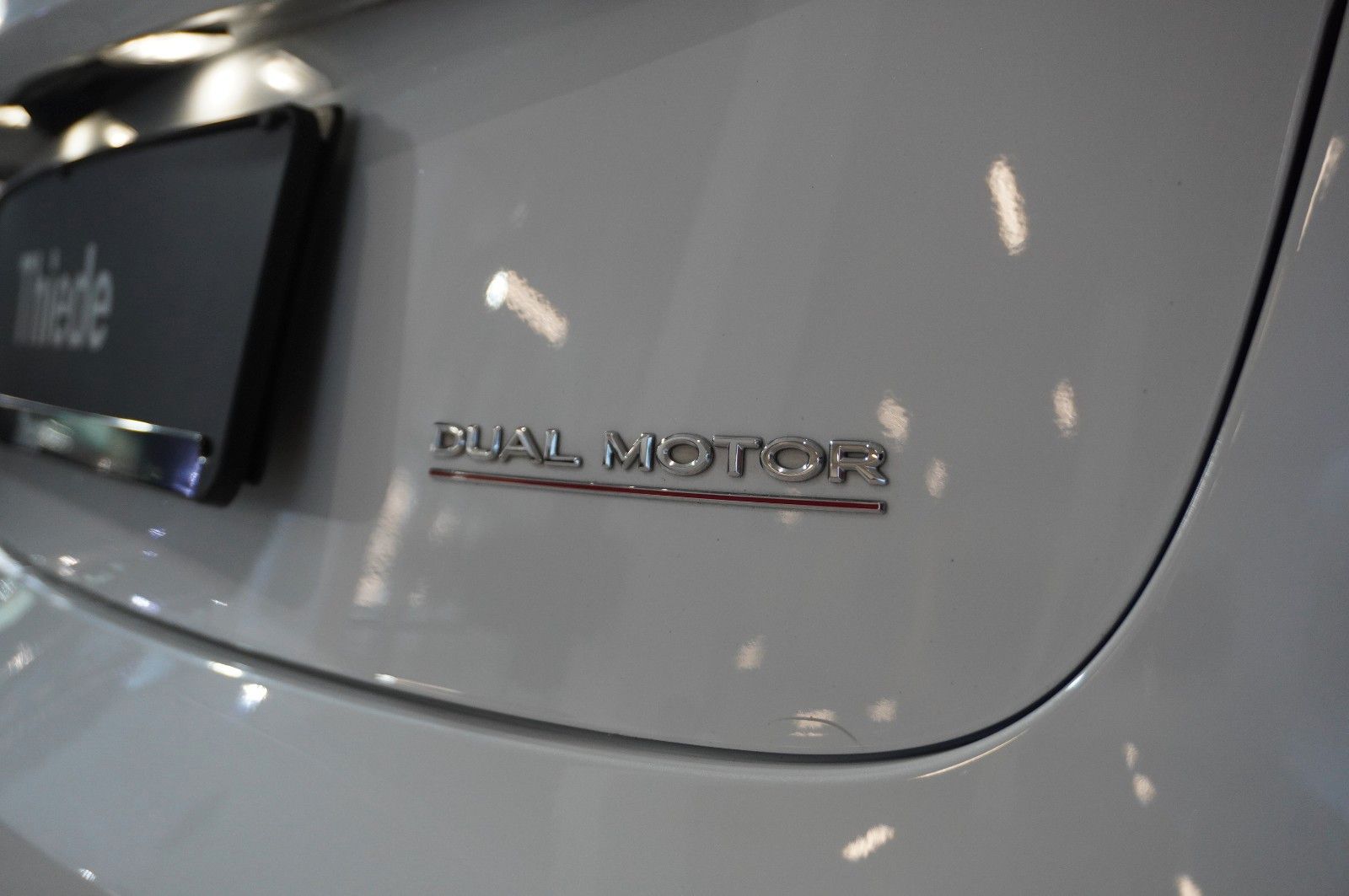 Fahrzeugabbildung Tesla Model 3 PERFORMANCE DUAL-MOTOR NAVI/LED/PILOT+