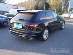 AUDI A4 Avant 2.0 TFSI S-tronic Bluetooth LED Klima