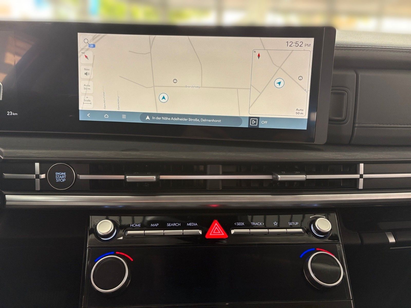 Fahrzeugabbildung Hyundai Santa Fe Hybrid Intro *ALLRAD*
