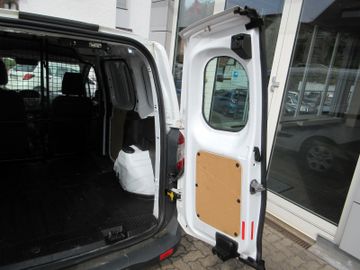 Ford Transit - 11