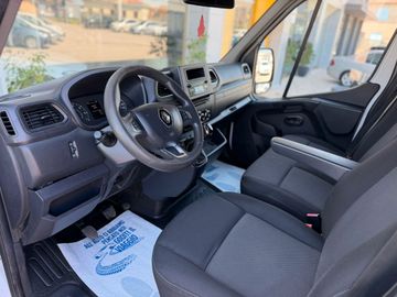 Renault Master - 10