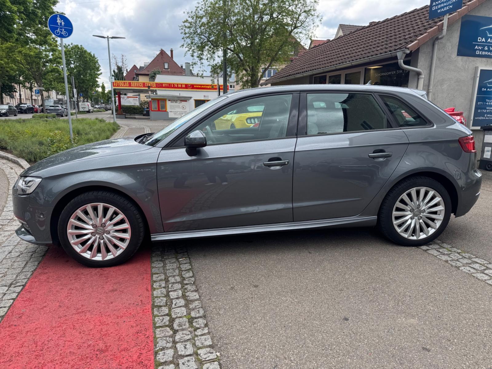 Audi A3 Sportback e-tron sport/ Leder/LED/