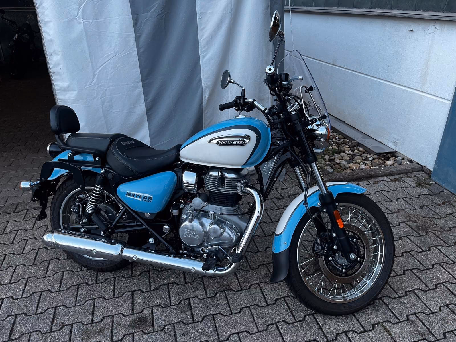 Royal Enfield Meteor 350 E5+