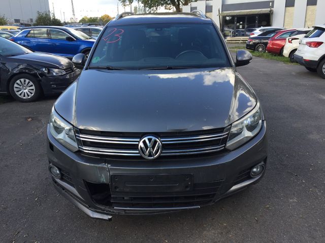 Volkswagen Tiguan  1,4 Lounge Sport & Style Navigation