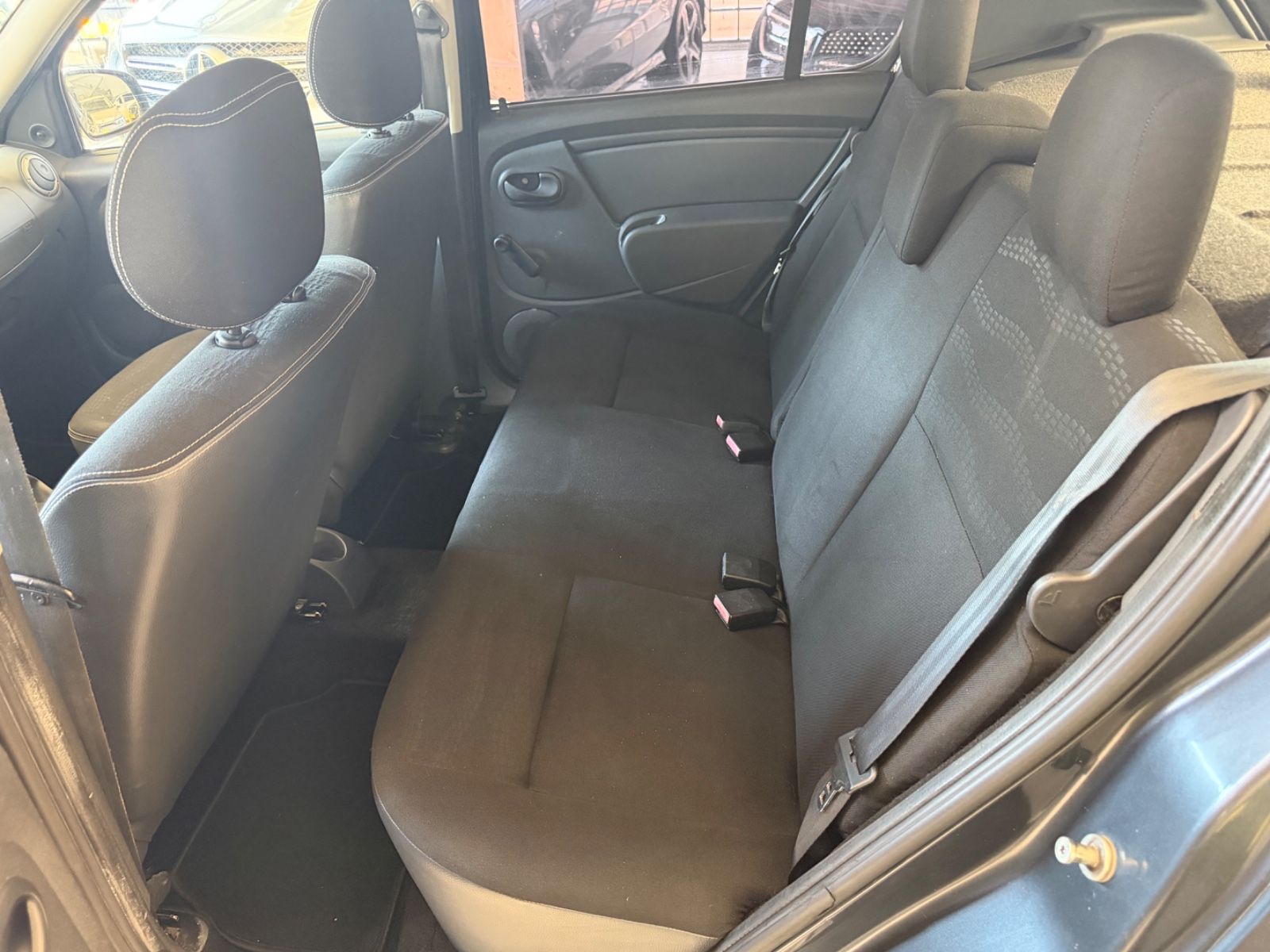 Fahrzeugabbildung Dacia Sandero Stepway