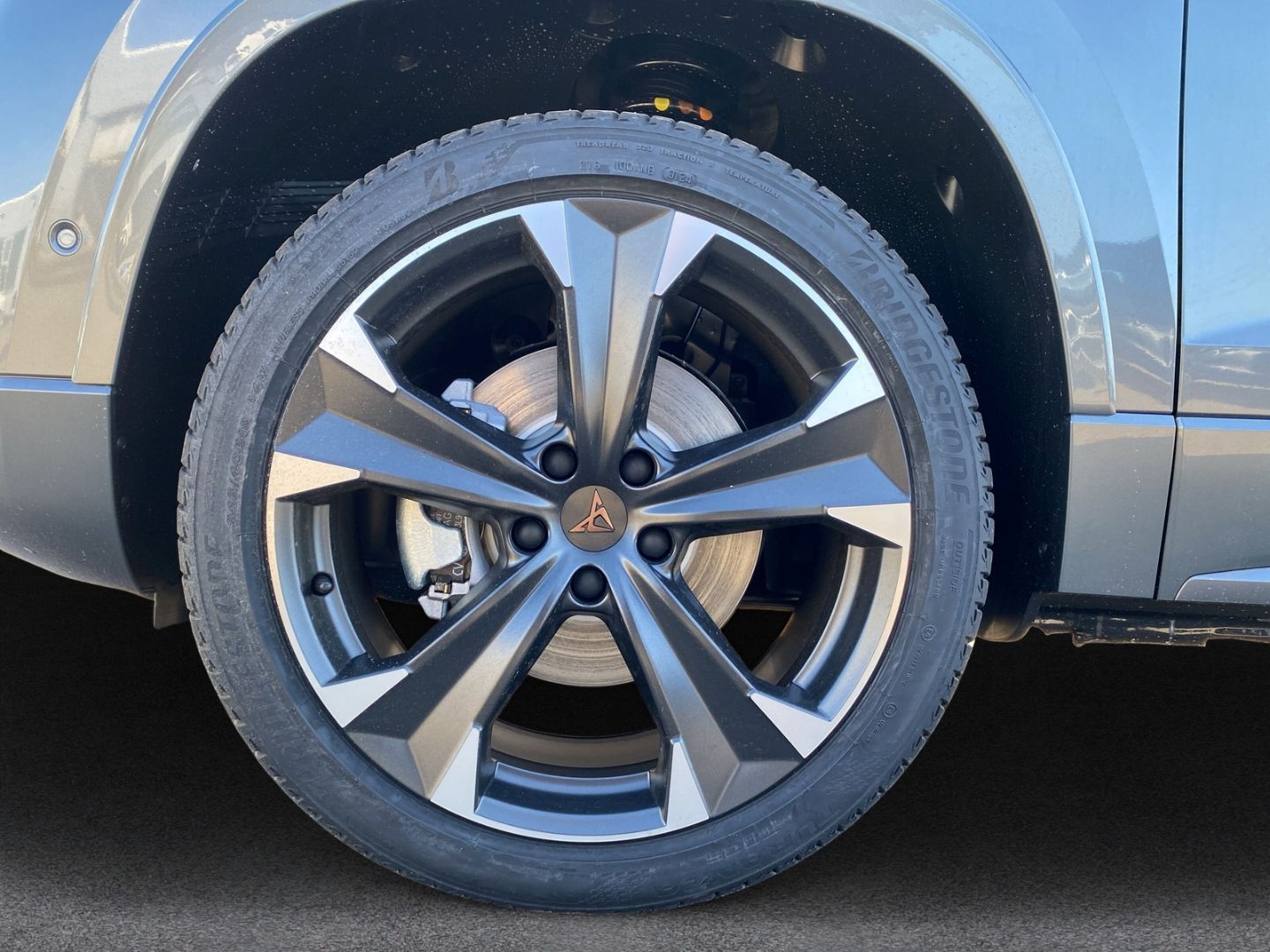 Fahrzeugabbildung CUPRA Ateca Basis 4Drive 2.0 TSI EU6e Navi Digitales C