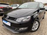 Volkswagen Polo V Life DSG TEMPO PDC SHZ NAVI - Volkswagen Polo aus 2013 mit Benzin-Antrieb: Kleinwagen