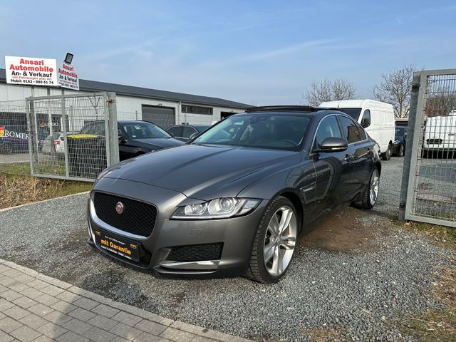 Jaguar XF 30d Portfolio |Meridian|Keyless|Pano|Kam|20"