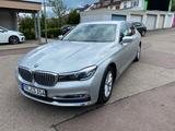 BMW 730 d. LED/ H-UP/ AHK/ Fern-Parken/ S-Close/ - BMW 730: D