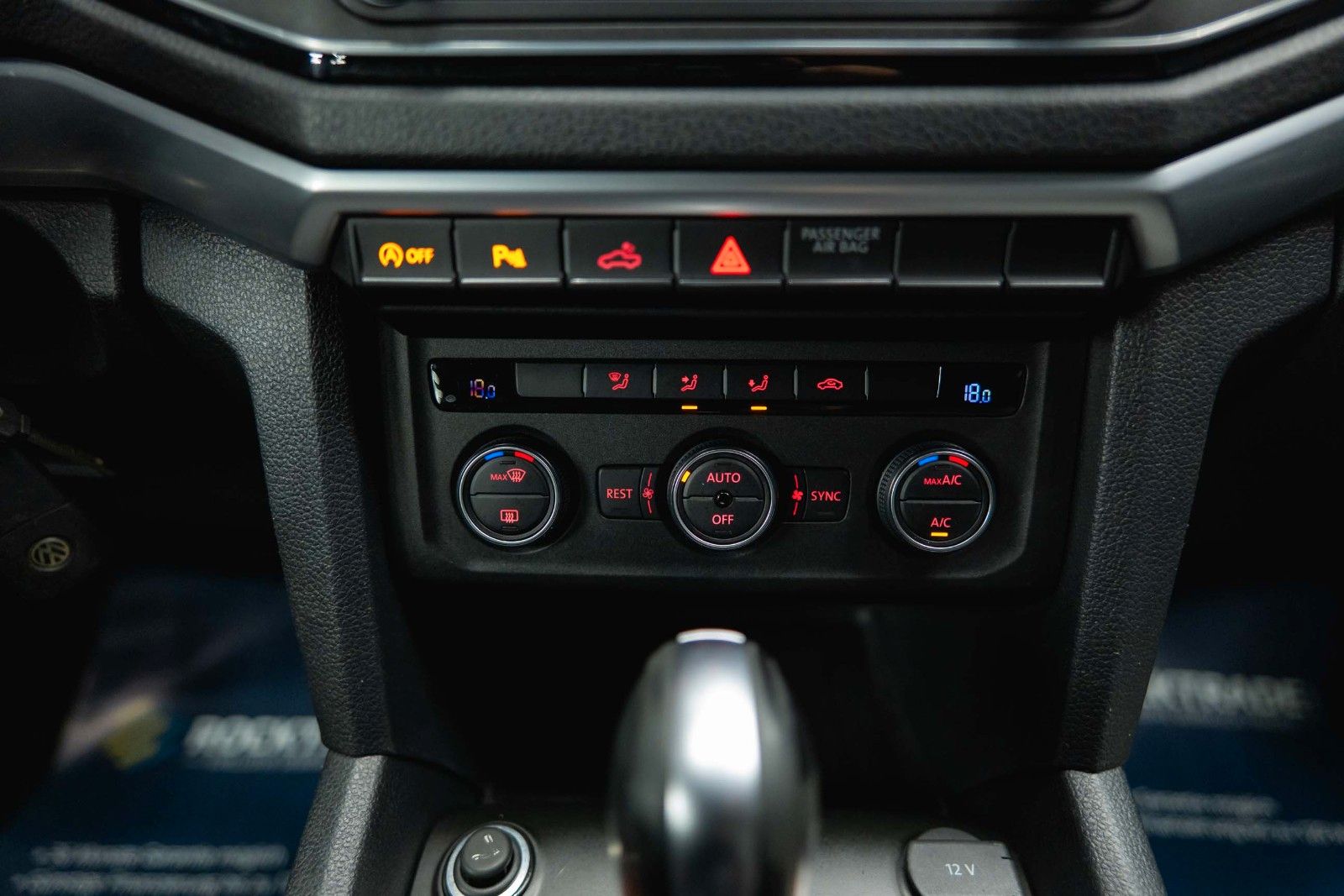 Fahrzeugabbildung Volkswagen Amarok V6 Highline 4Motion BLACK OFFROAD Edition