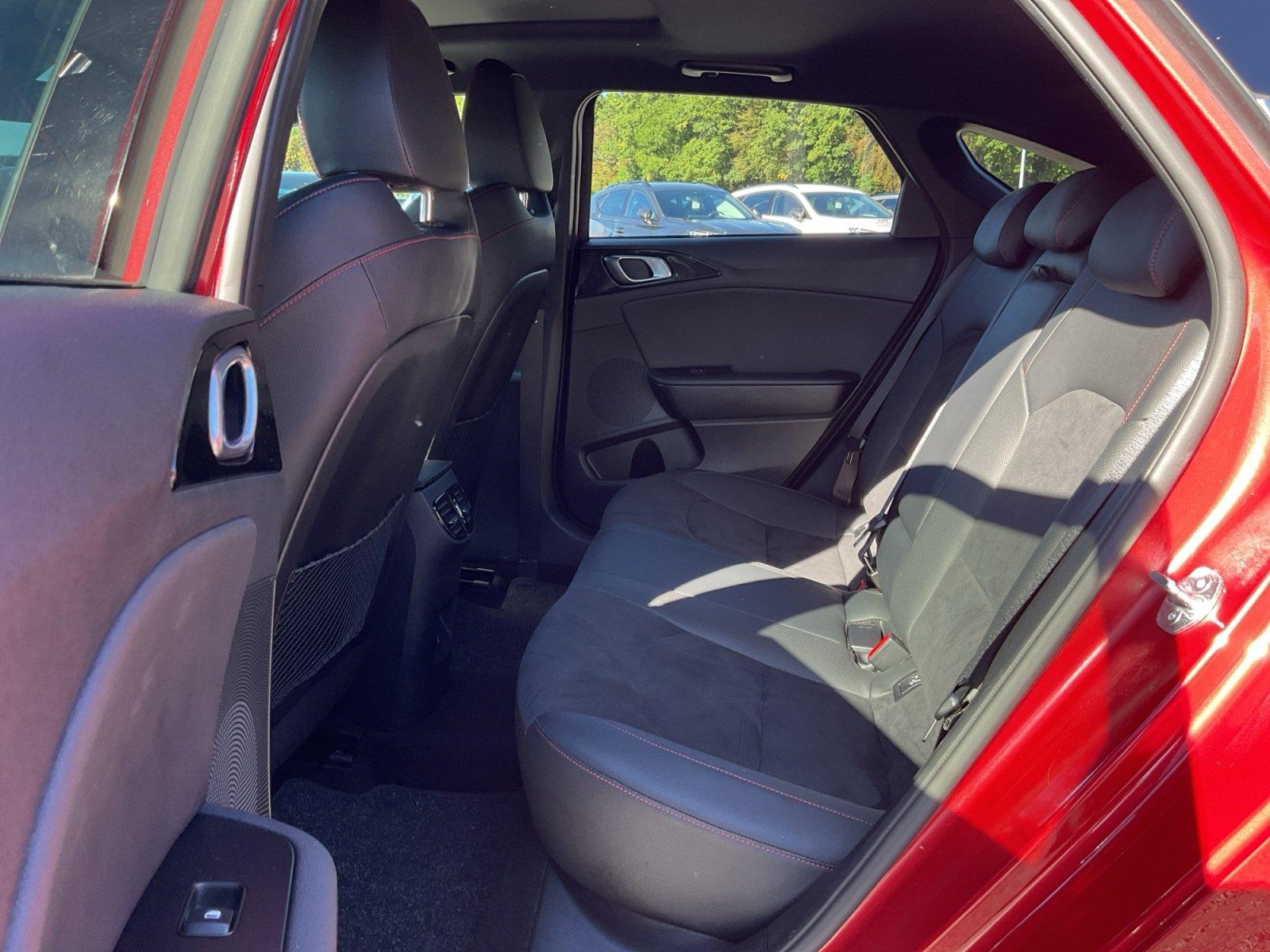 Kia Procee'd GT 1.6T-GDI DCT LED NAVI LHZ SHZ KESSY