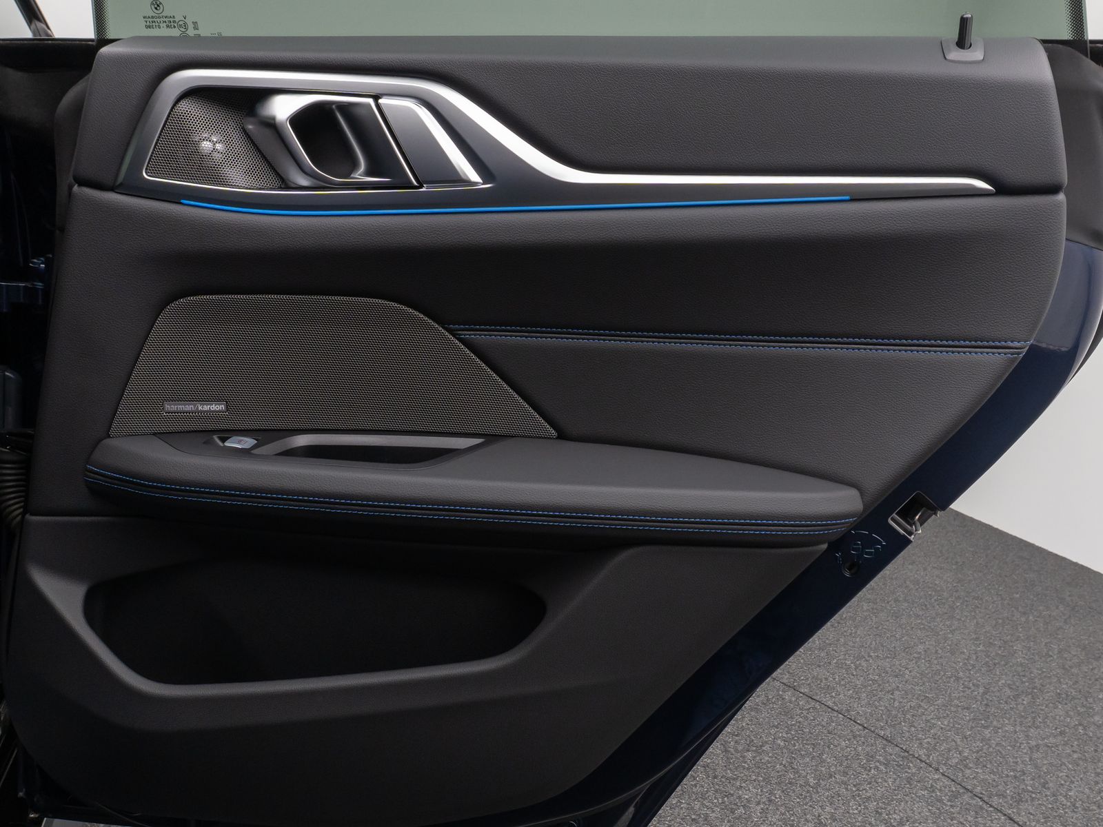 Fahrzeugabbildung BMW i4 M50 Gran Coupé 360°DAB HUD H/K Glasdach 20Zol