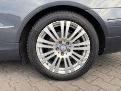 Fahrzeugabbildung Mercedes-Benz E 200 Cabriolet Avantgarde *SHZ*TEMP*NAVI*KLIMA*