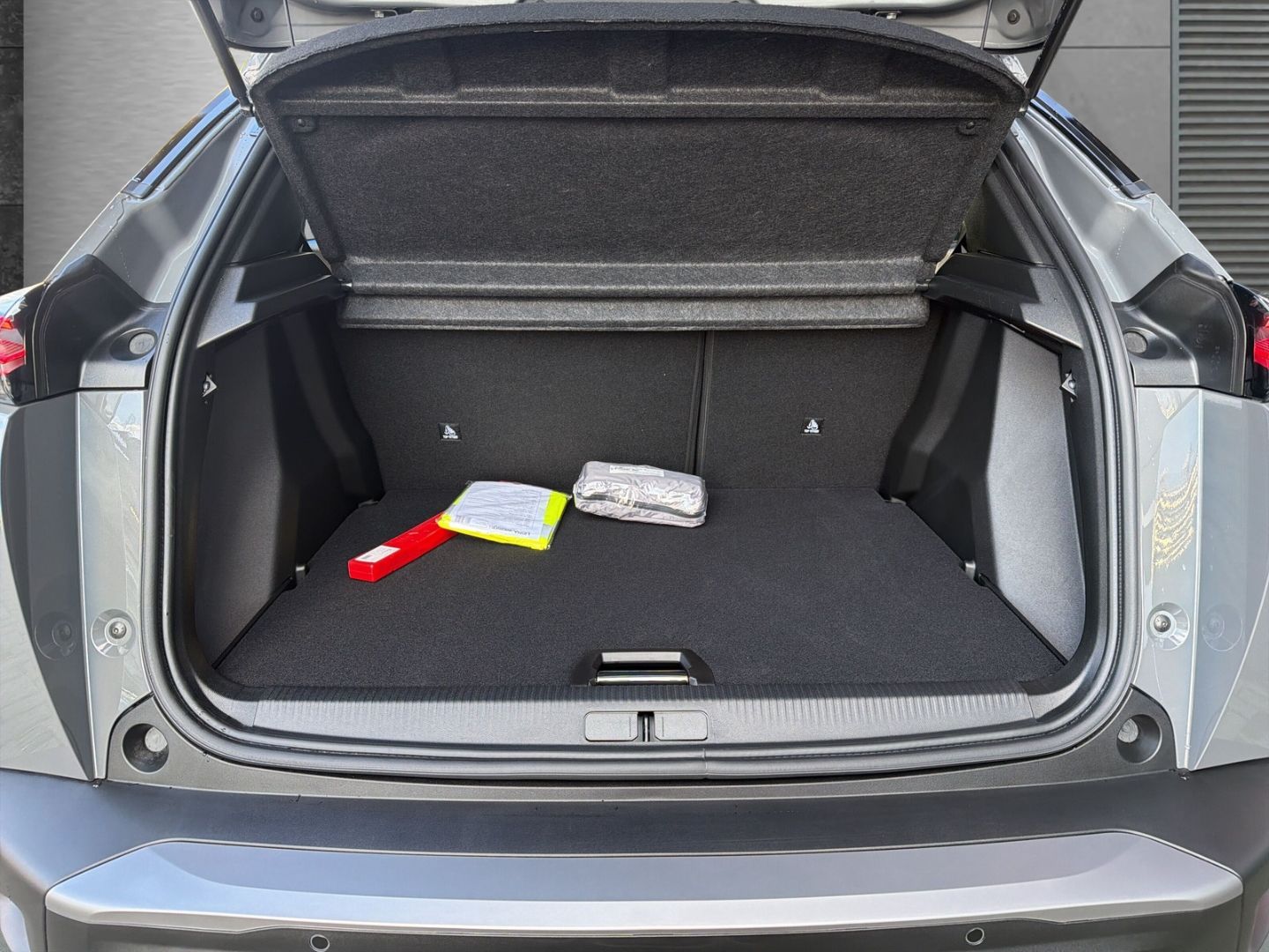 Peugeot 2008 - Bild 5