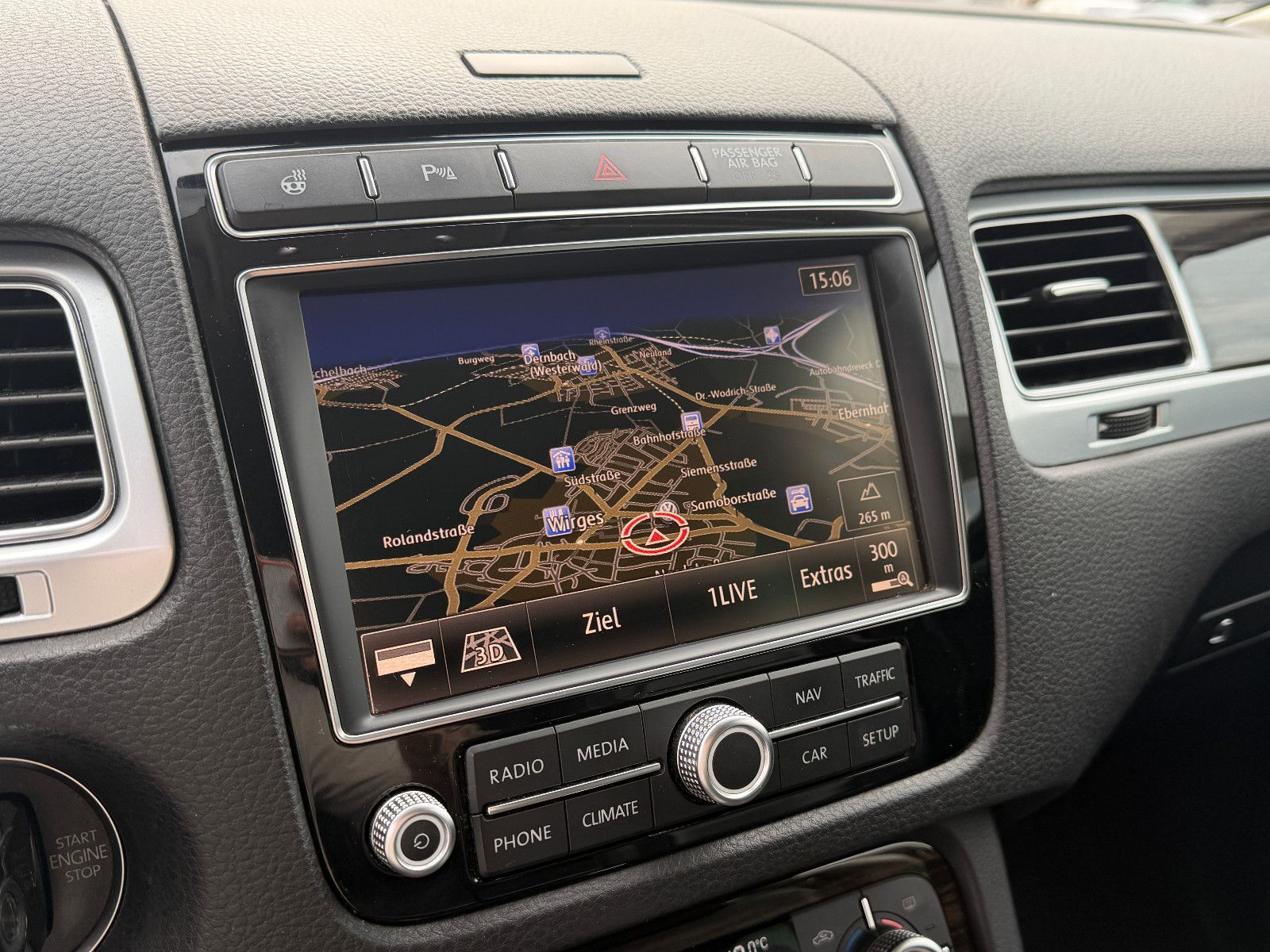 Fahrzeugabbildung Volkswagen Touareg V6 TDI BMT/Terrain Tech 4Mot/NAVI/LEDER