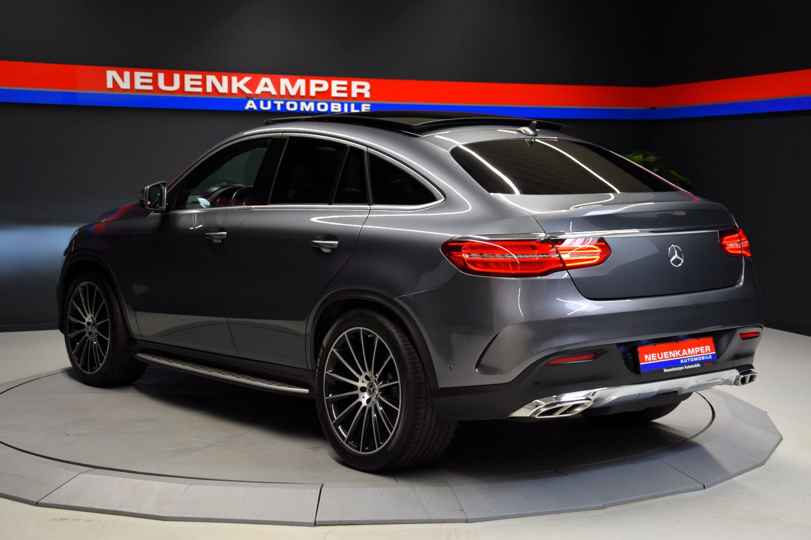 Fahrzeugabbildung Mercedes-Benz GLE 350 Coupe 4Matic AMG AHK Pano Dist HuD 360°