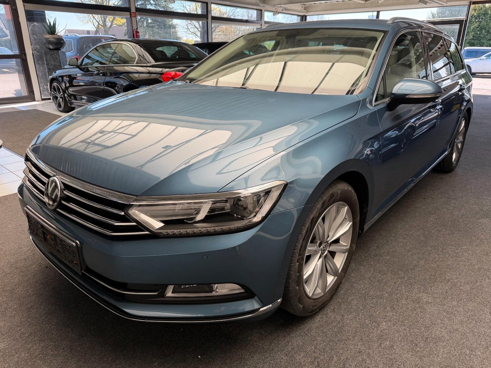 Volkswagen Passat Variant Highline DSG/LED/AHK
