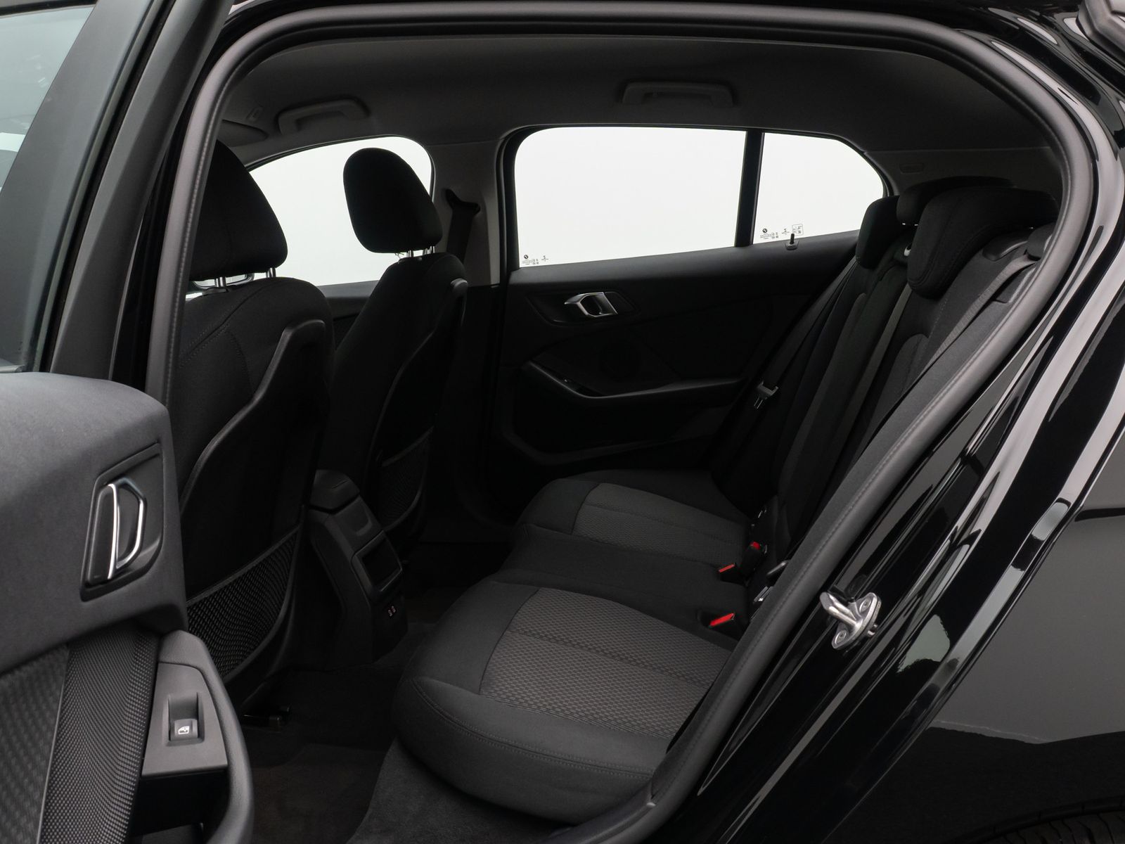 Fahrzeugabbildung BMW 118i GeschwindigReg LED PDC CockpitPro DAB WLAN