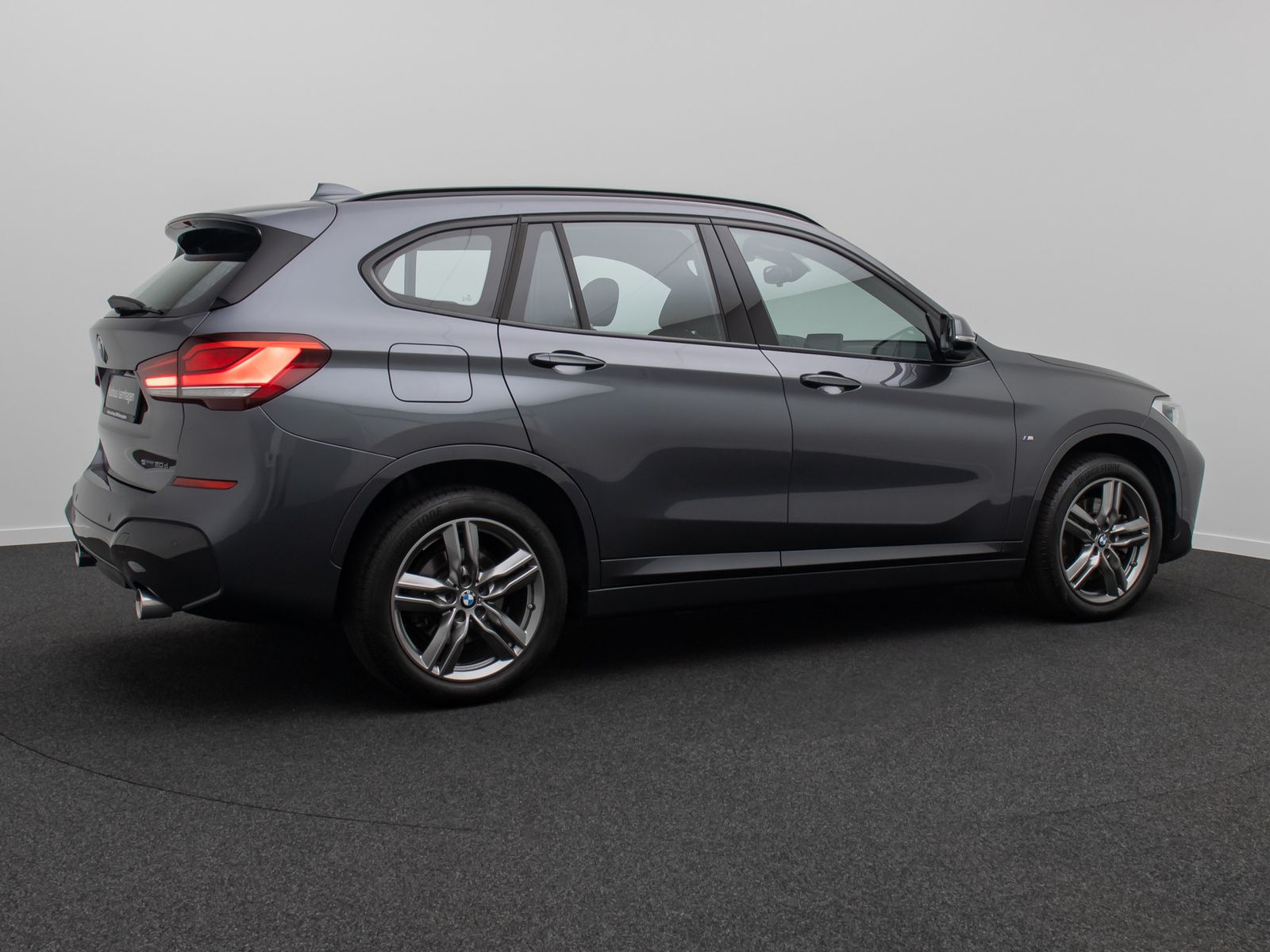 Fahrzeugabbildung BMW X1 sD20d M Sport NaviPlu HUD DAB Alarm Leder 18"