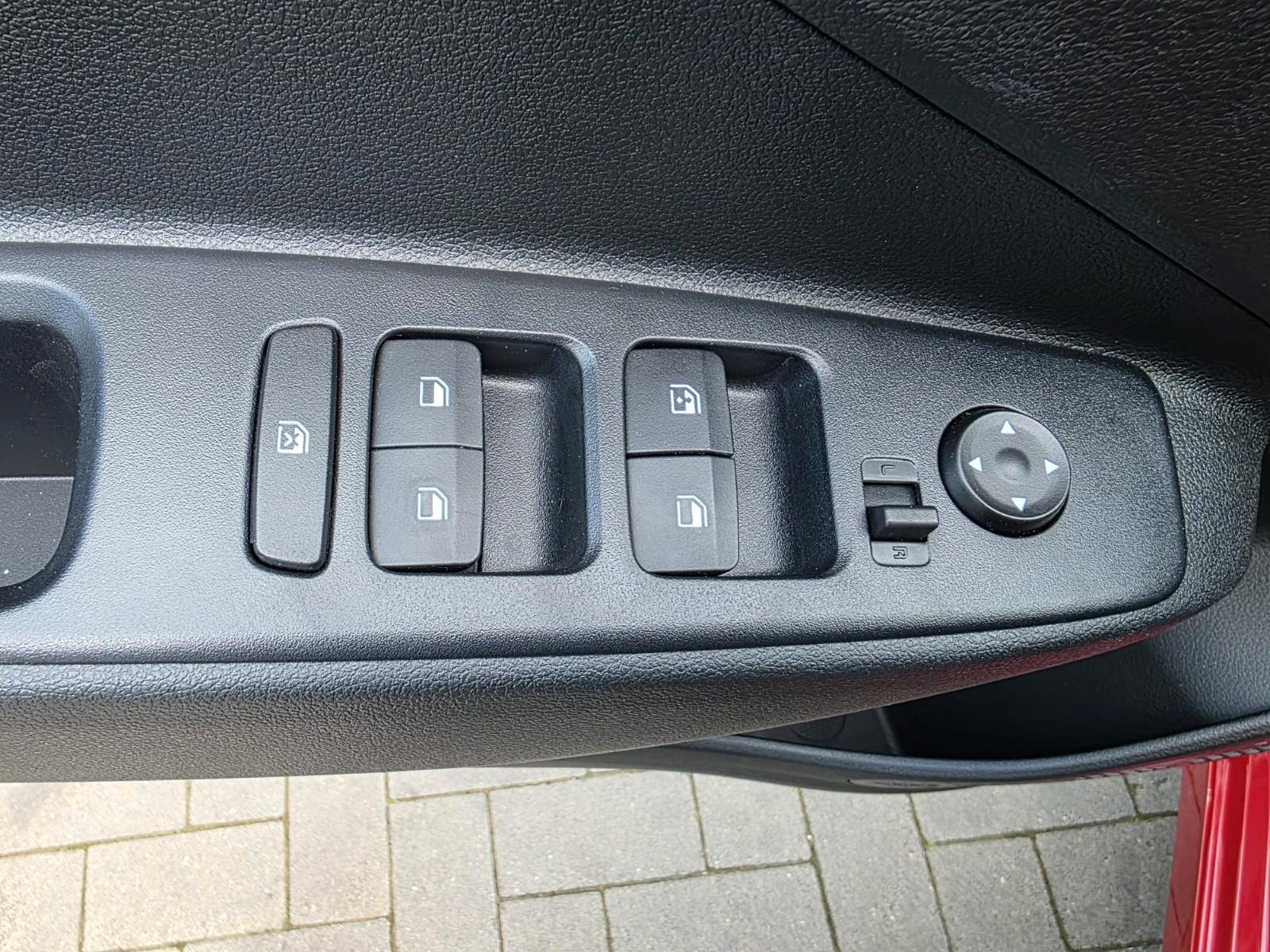 Hyundai i10 Automatik DSG Klima Navi Top ab 99€