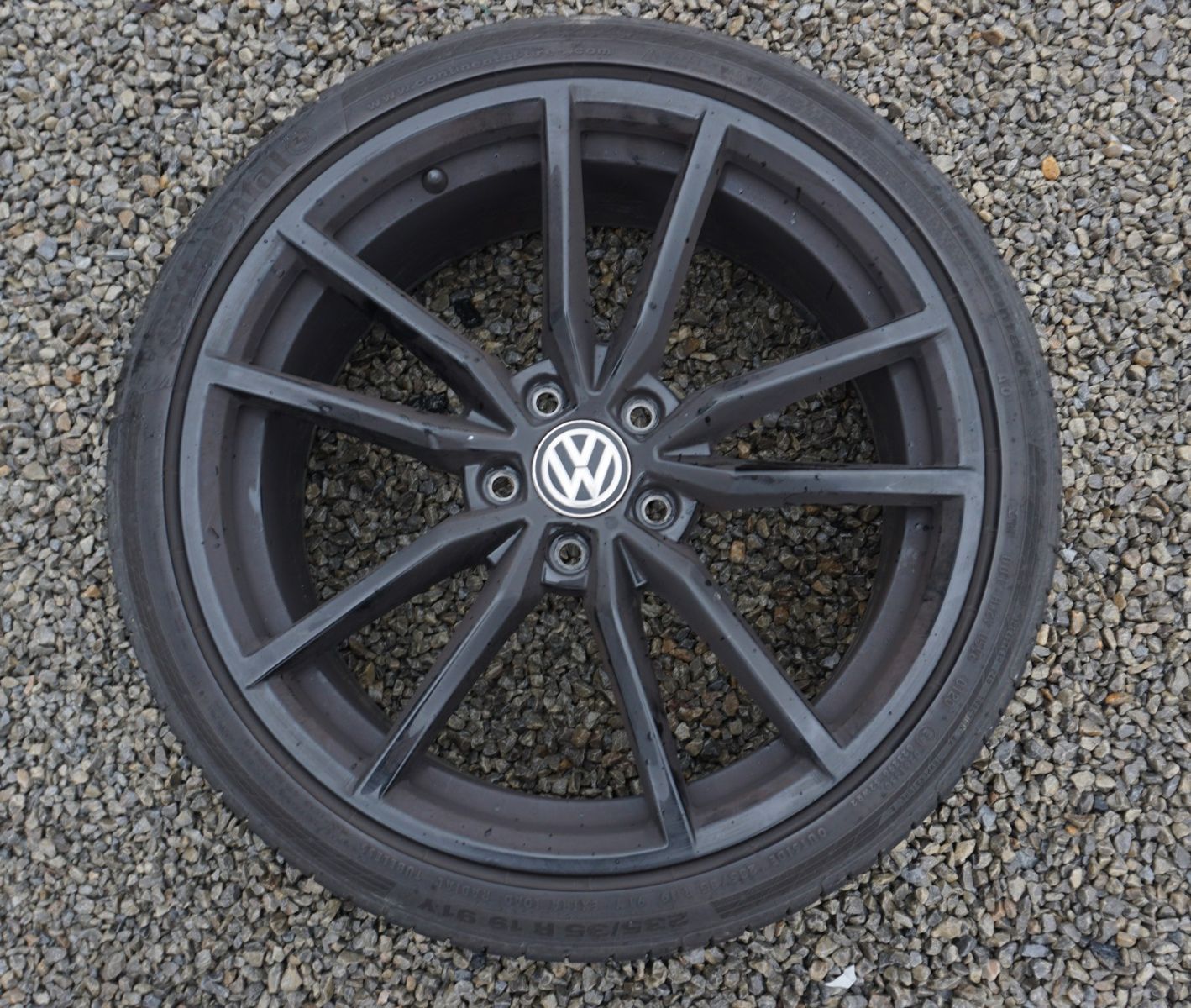 Fahrzeugabbildung Volkswagen Golf VII Variant R-line 4M,Navi,LED,SH,ACC,Kamer