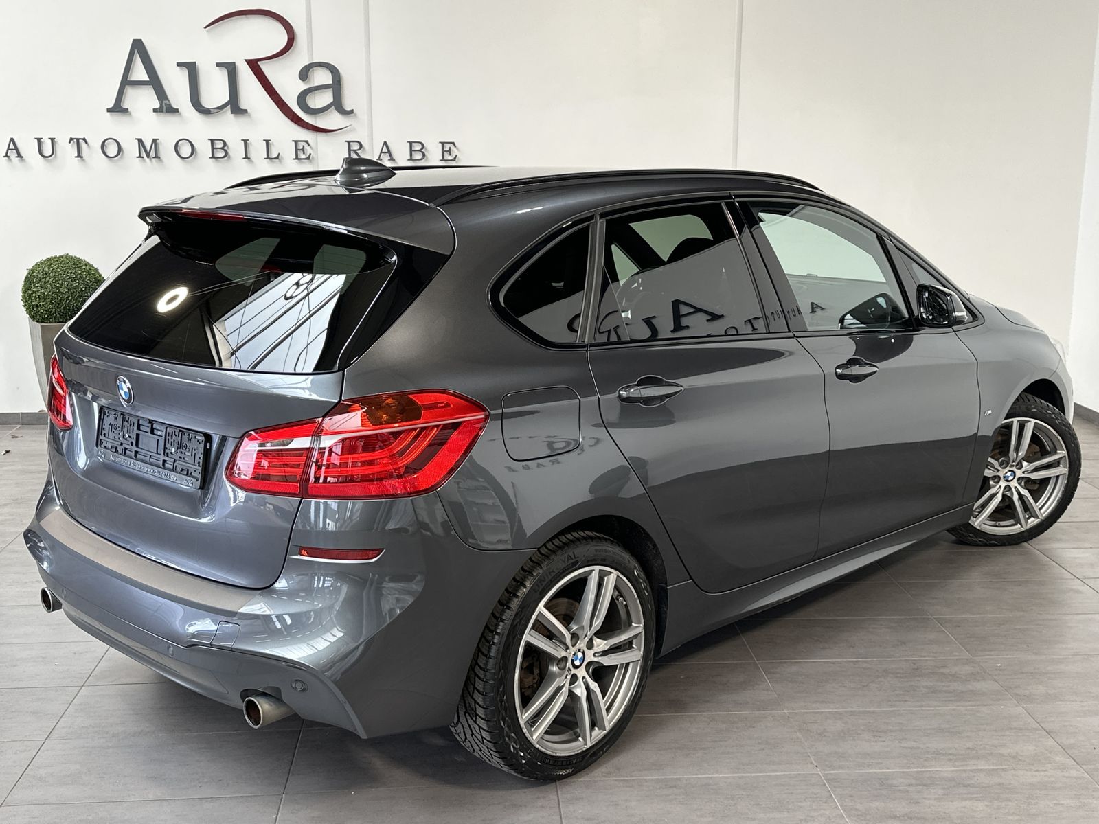 Fahrzeugabbildung BMW 220d Active Tourer M-Sport NAV+LED+HIFI+18ZO+EU6