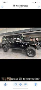 Jeep Wrangler Unlimited . Sahara - Jeep Wrangler mit Benzin-Antrieb