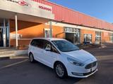 Ford Galaxy 2.0 TDCi 180CV Start&Stop Powershift - Ford Galaxy mit Halbautomatikschaltung