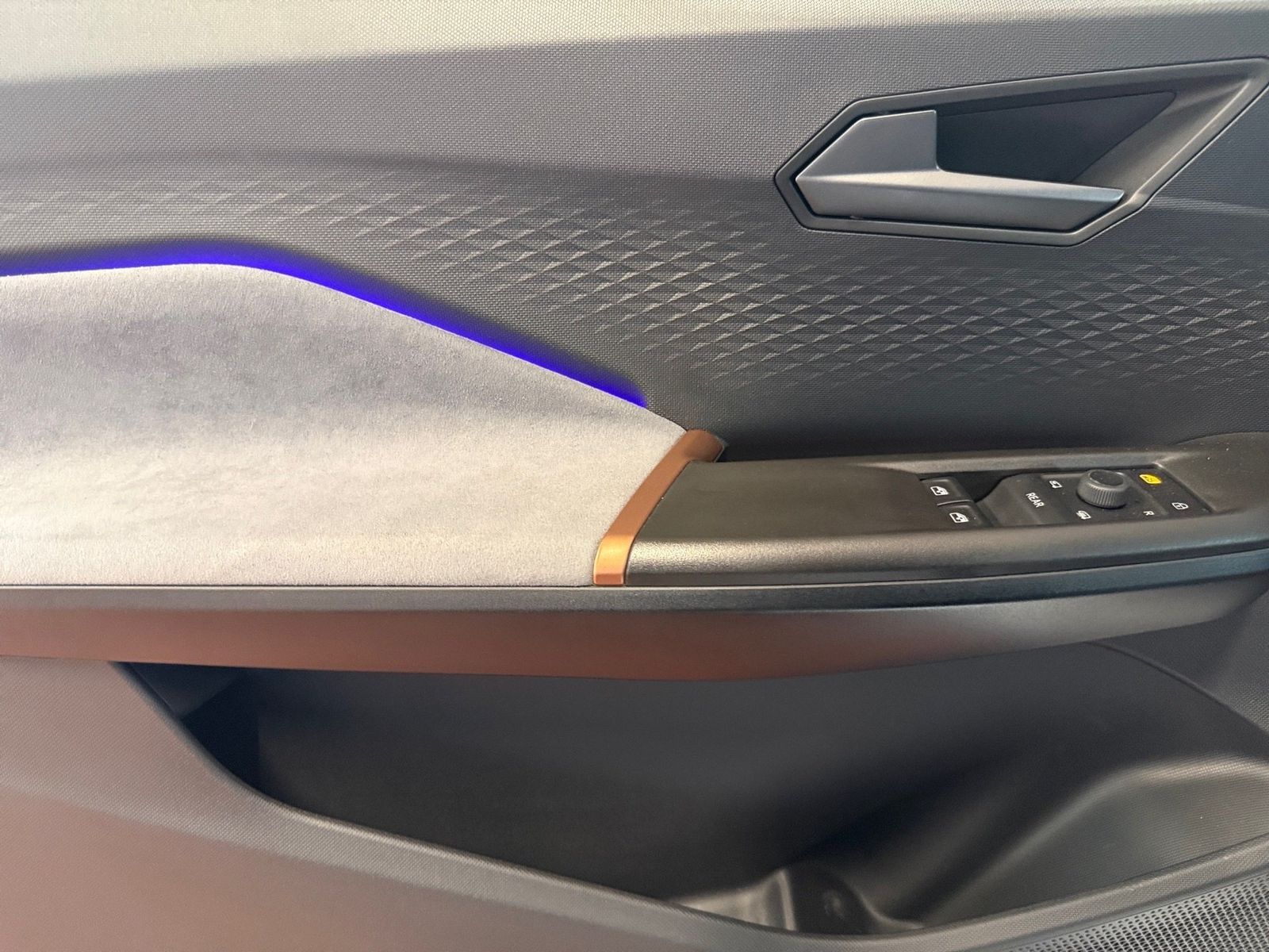 Cupra Born - Bild 12