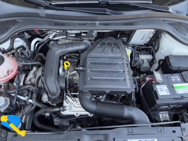 Skoda Fabia Ambition 1.0 TSI °AHK°PDC°SHZ°