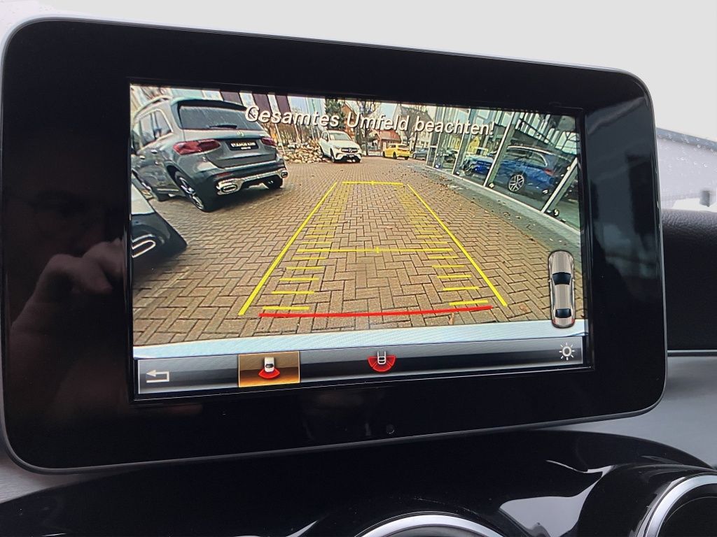 Fahrzeugabbildung Mercedes-Benz C 220 d AVANTGARDE*DISTR*MULTIB*NAV*SITZH*KAMERA