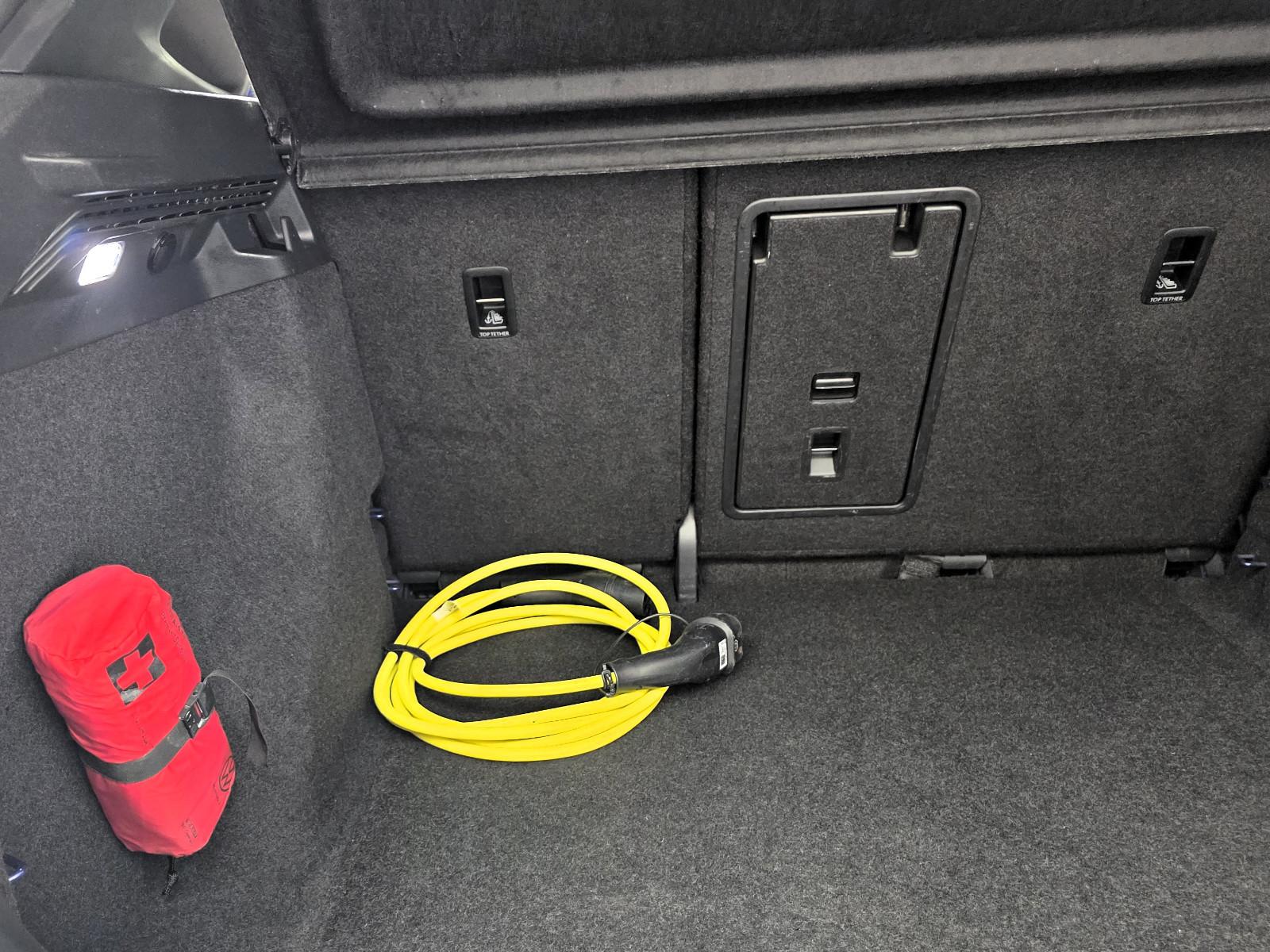 Volkswagen ID.4 Pro Performance 150 kW Wärmepumpe AHK Pano, миниатюра 16