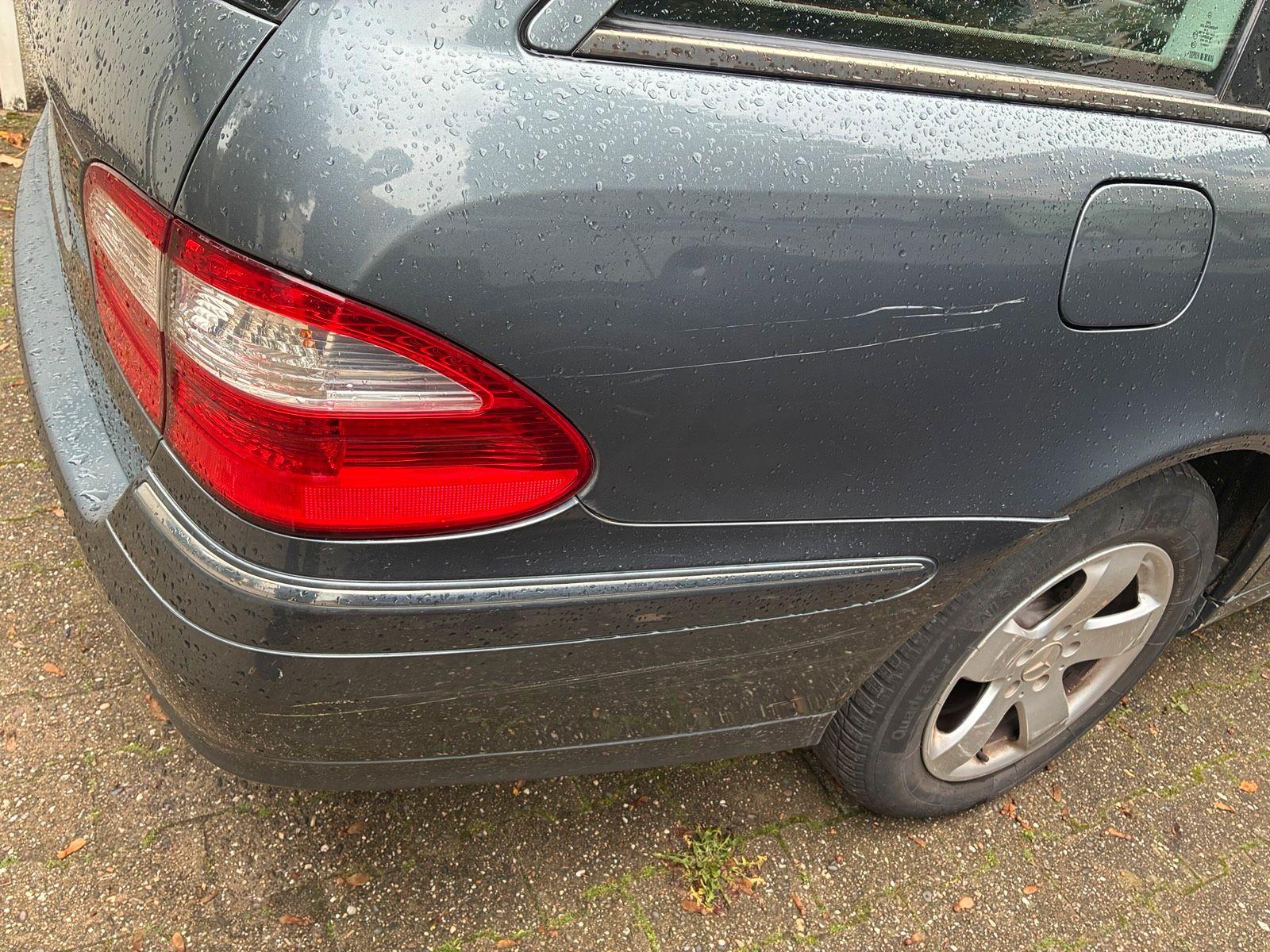 Mercedes-Benz E220 2005 — photo 5
