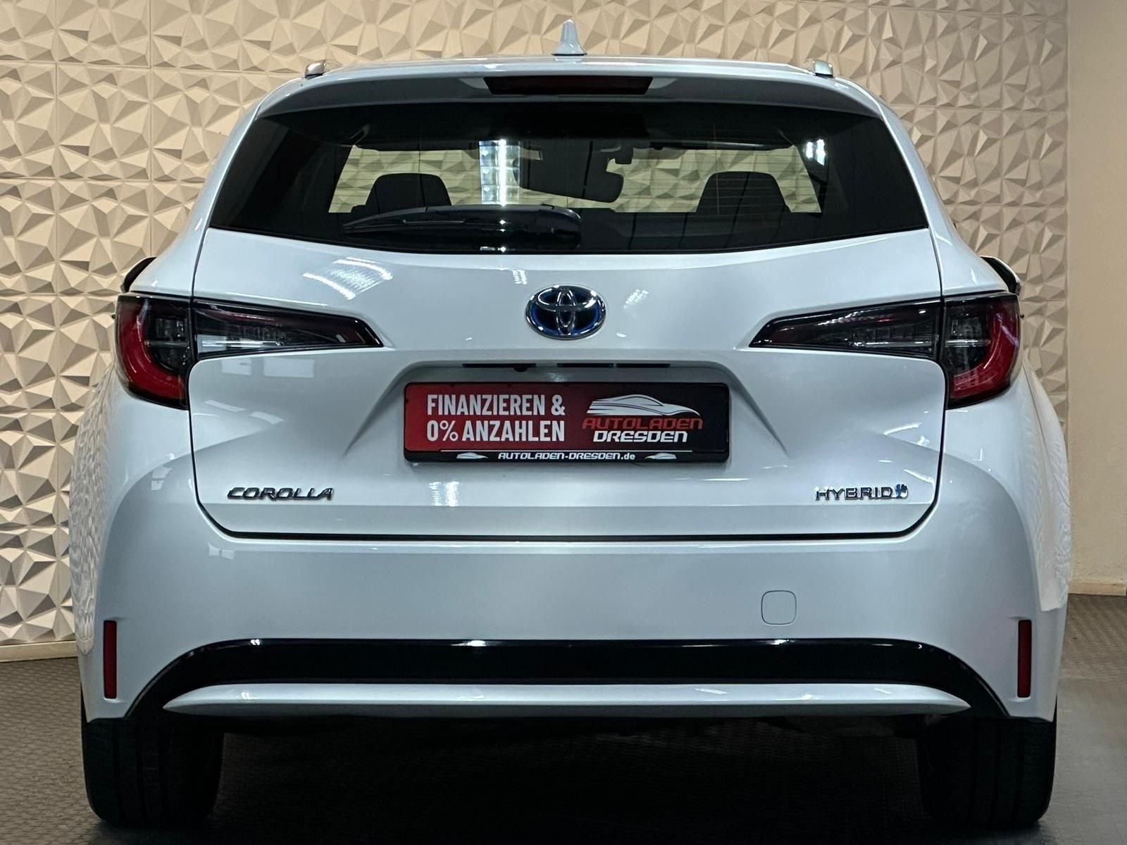 TOYOTA Corolla 1.8 HYBRID BUSINESS EDITION* LED#SHZ#LH - Image 6