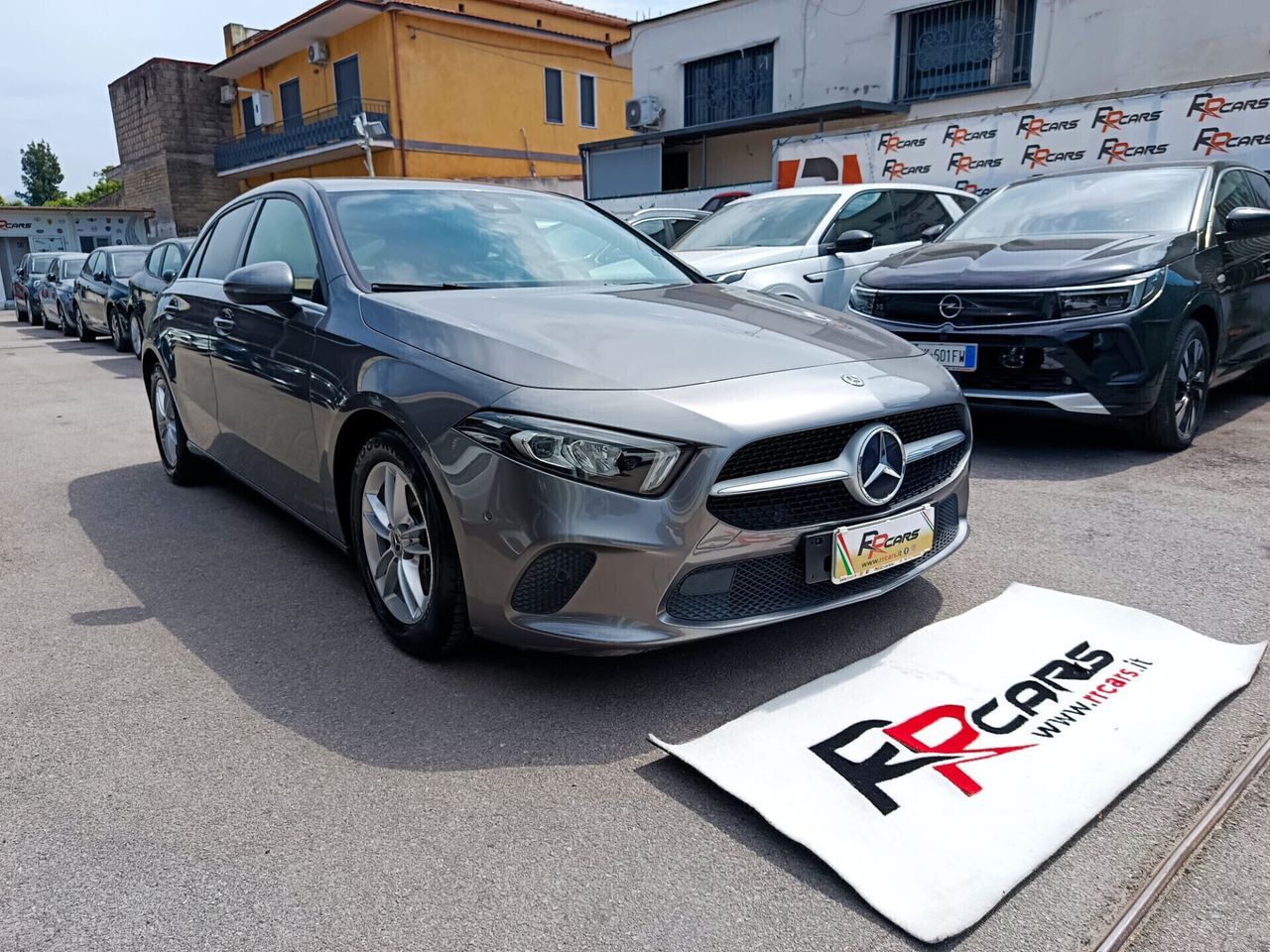 Mercedes-Benz Mercedes-benz A 180 d Automatic Business imagem 3