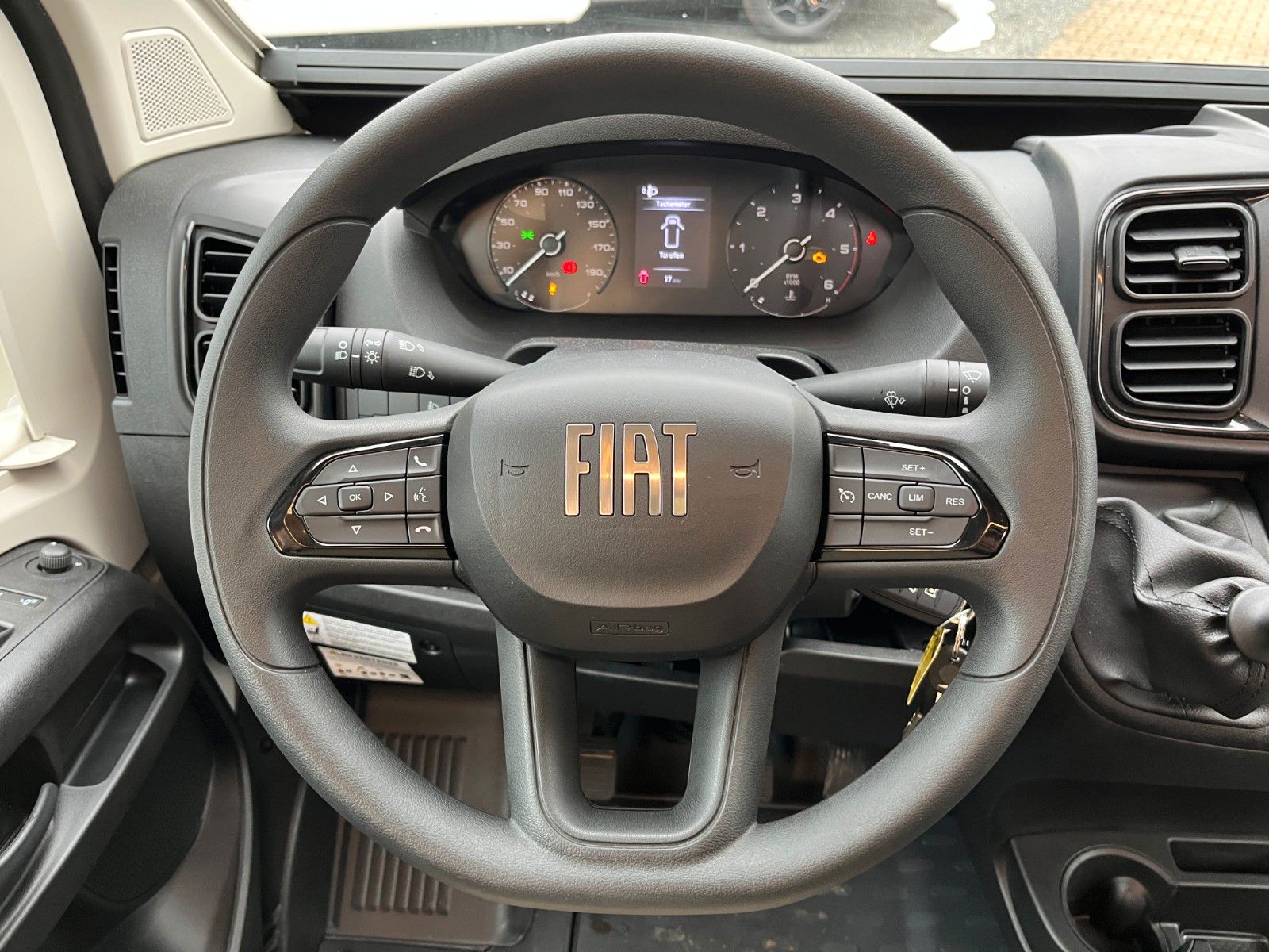 Fahrzeugabbildung Forster Vantasy V 599 HB *Modell26*Rückfahrkam.*Dieselhz