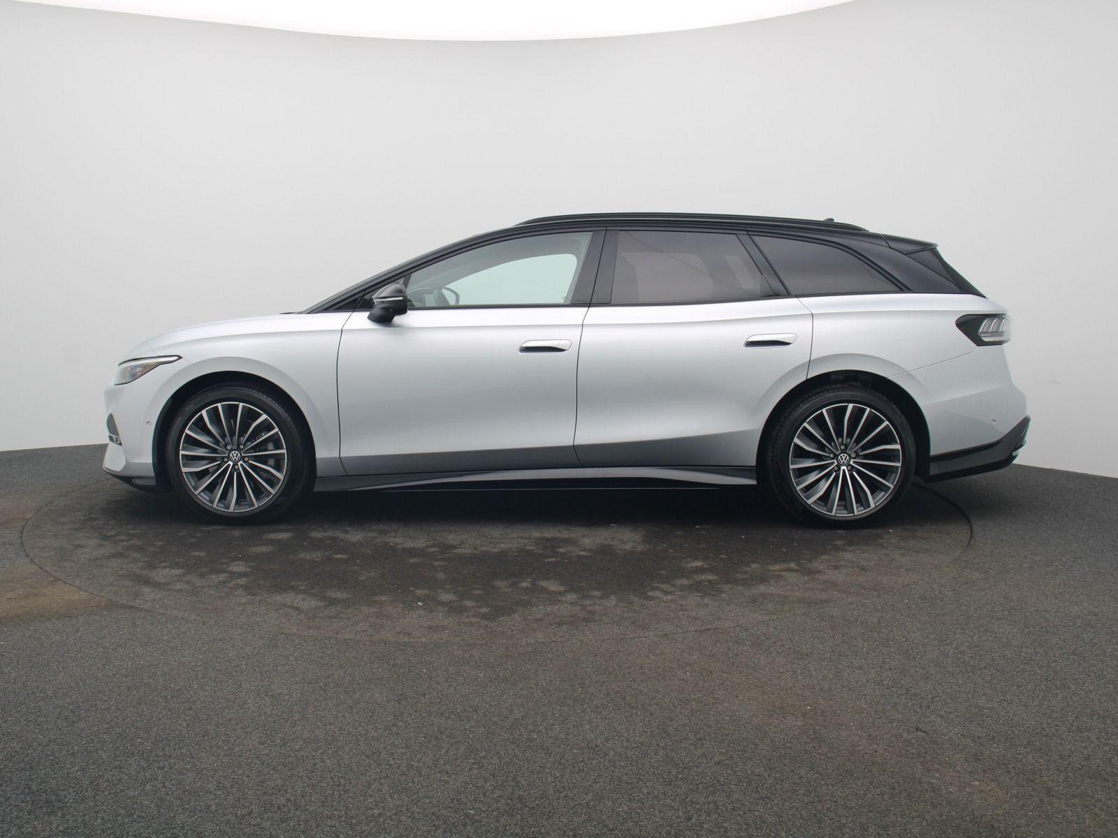Volkswagen ID.7 Tourer Pro S / Pano, Matrix, ARHuD, AHK, WP