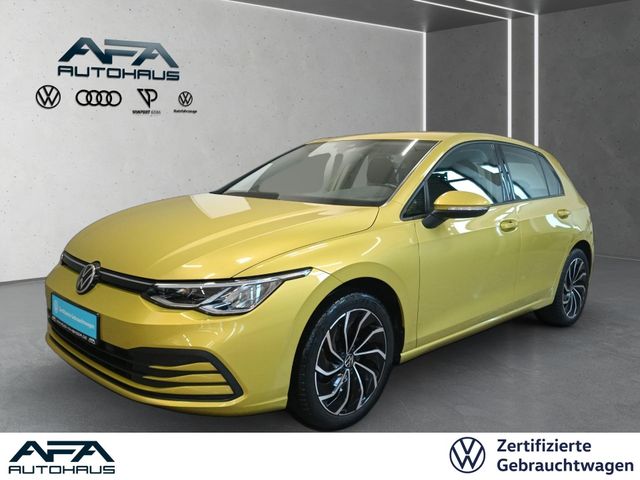 Vorschaubild: VW Golf VIII 1.0 TSI LIFE ACC*Navi*LM17*LED*SHZ (Fahrzeug-Nr. GWG-10513)