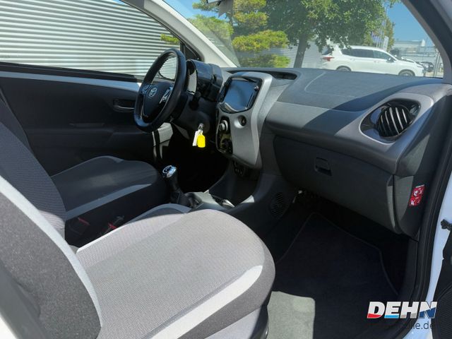 Toyota Aygo 1.0 X-Play Team Deutschland RFK Carplay PDC