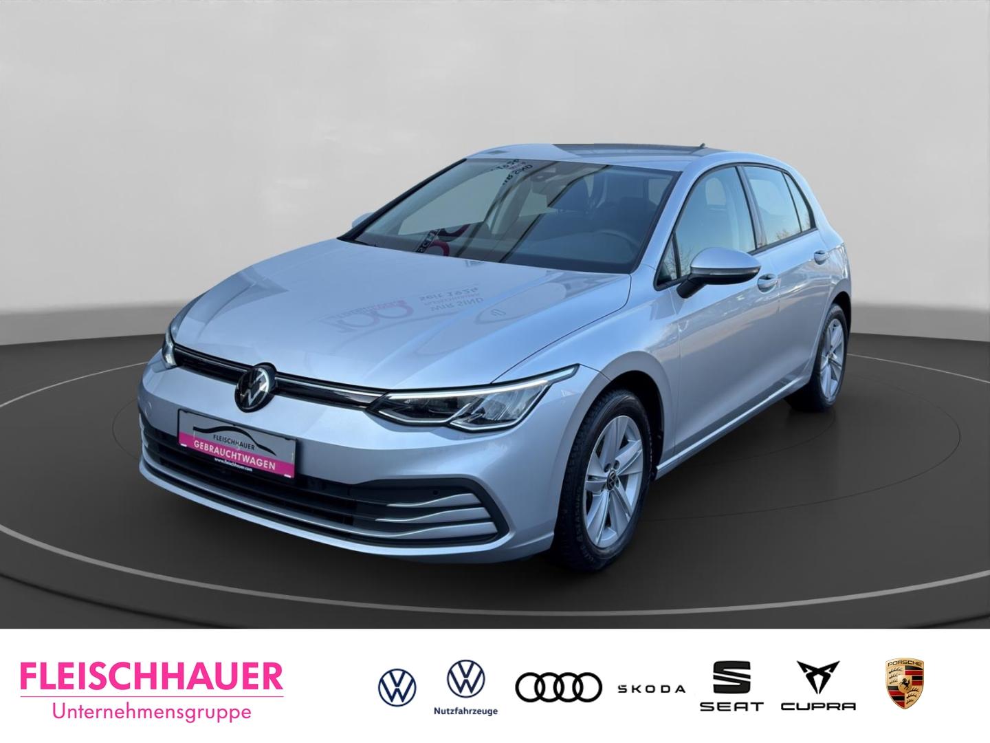 Volkswagen Golf VIII 2,0 TDI  Navi+RK+CarPlay+ACC+LED+