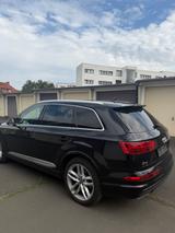 Audi Q7 3.0 TDI Pano*Allradlenkung*HUD*7Sitz*SH - Audi Q7 in Kassel