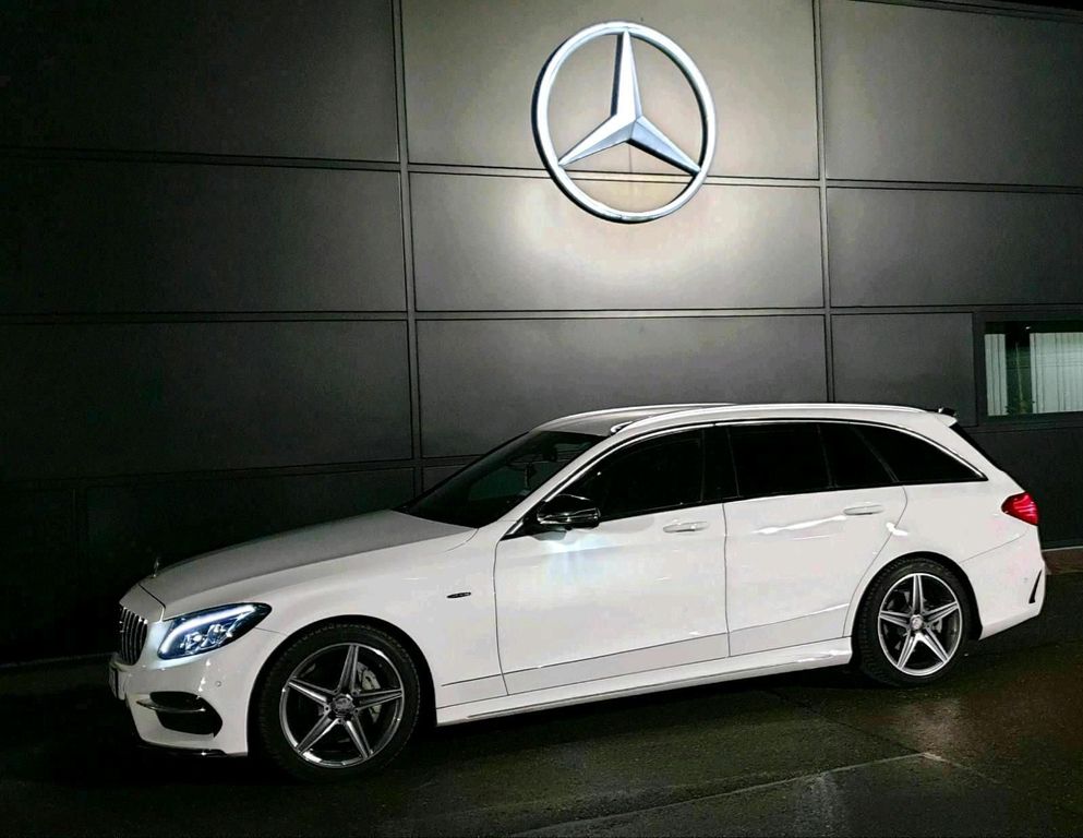 Image of Mercedes-Benz 220