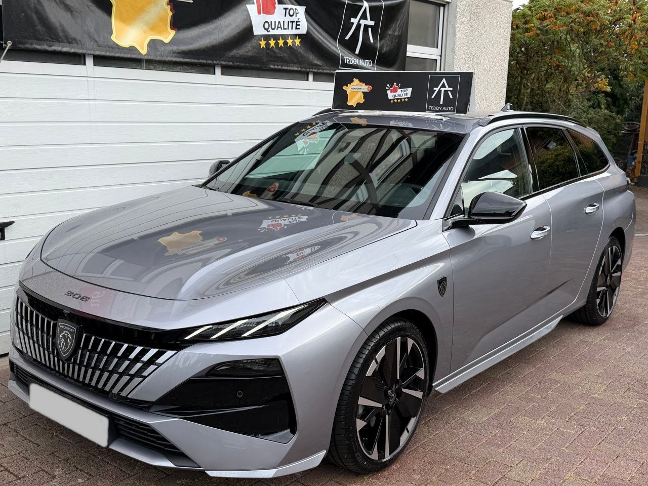 Peugeot 308 SW GT Exclusive Hybrid 145 e-DSC6 Alcan|360°