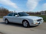 Jaguar XJ 6 4.0 - Jaguar XJ6: 4.0