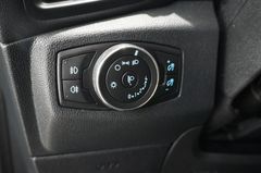Fahrzeugabbildung Ford EcoSport 1.0 TITANIUM NAVI/LED/KAMERA/TEMP/NEBEL